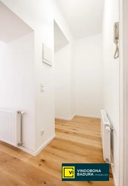 Wohnen mit Geschichte | Stilvoll sanierte 2-Zimmer-Wohnung I PROVISIONSFREI