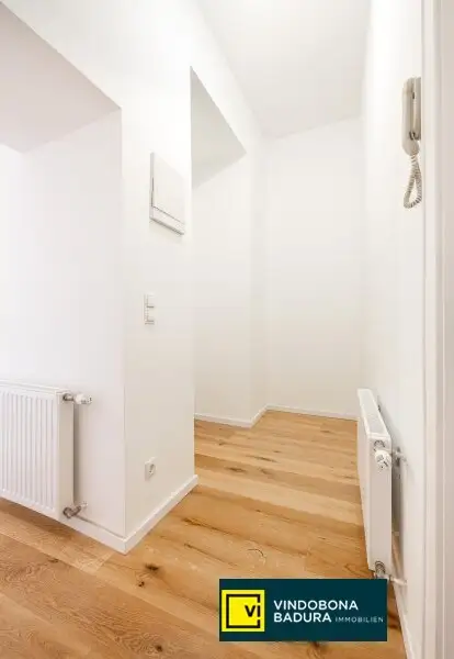Wohnen mit Geschichte | Stilvoll sanierte 2-Zimmer-Wohnung I PROVISIONSFREI