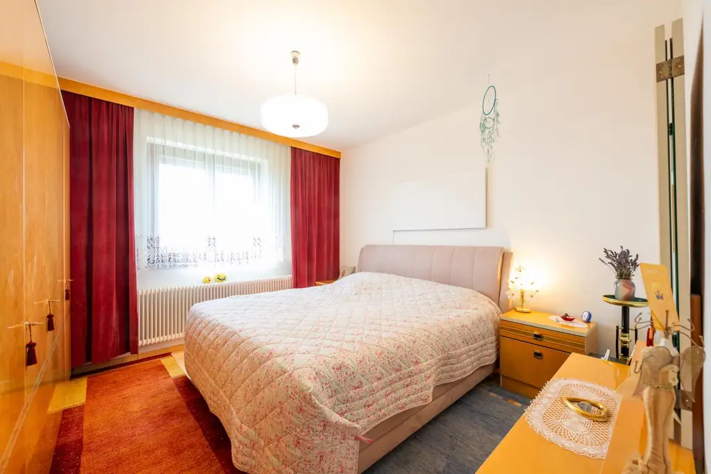Wohnen wo andere Urlaub machen - Haus mit Traumaussicht nahe Stubenbergsee