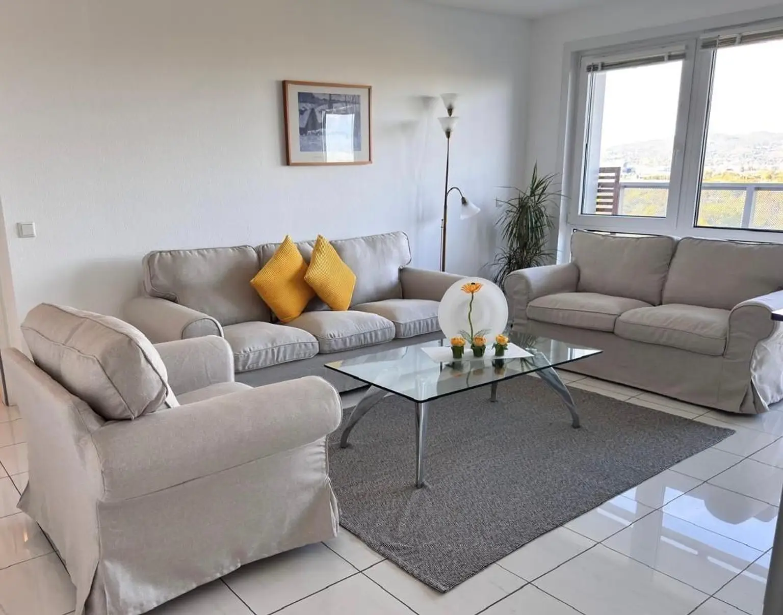 " Golden Hour, Every Hour – Furnished Apartment with Terrace in Mischek Tower"