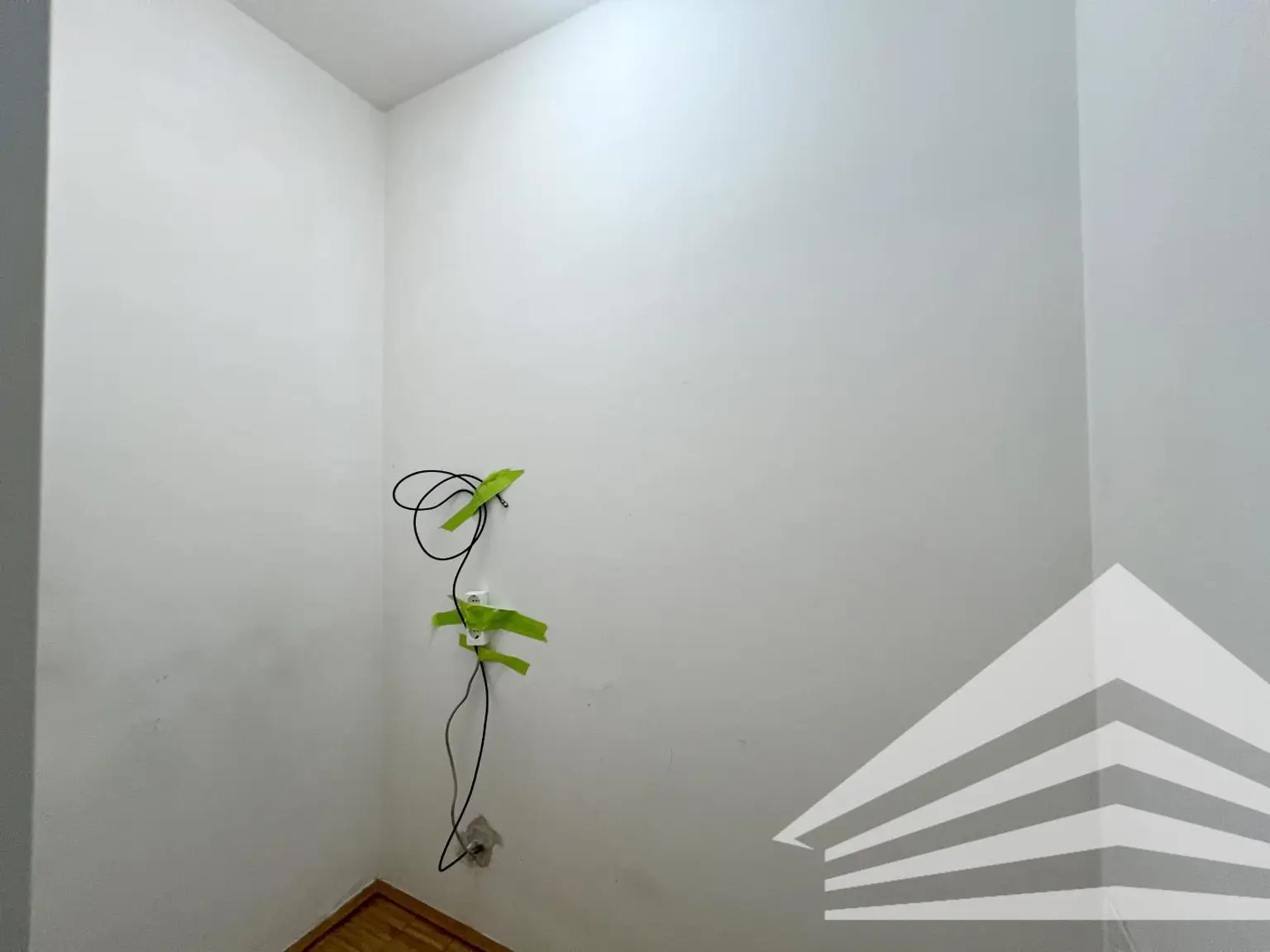 Business Corner Urfahr - Tolle 2 Zimmerwohnung mit Wintergarten in zentraler Urfahraner Lage!