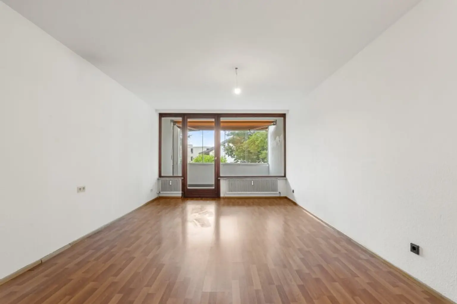 Schöne große Wohnung in ruhiger Lage mit Nähe zum Bodensee