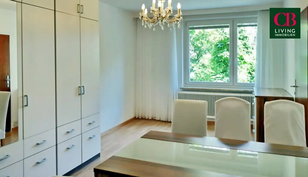 Schöne 3- Zimmer Wohnung in Ruhelage mit gepflegtem, üppig begrüntem Innenhof!