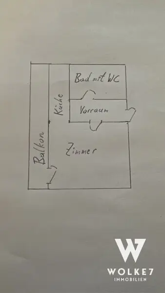 Zu vermieten: 1-Zimmer | großer Balkon | Hoßplatz 25er 26er | Keine Ablöse