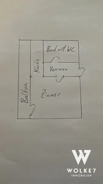 Zu vermieten: 1-Zimmer | großer Balkon | Hoßplatz 25er 26er | Keine Ablöse