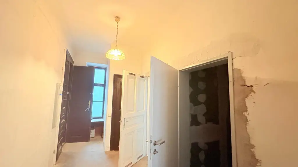 Chance nähe Servitenviertel / Clusiusgasse, sanierungsbedürftig, 47 m²