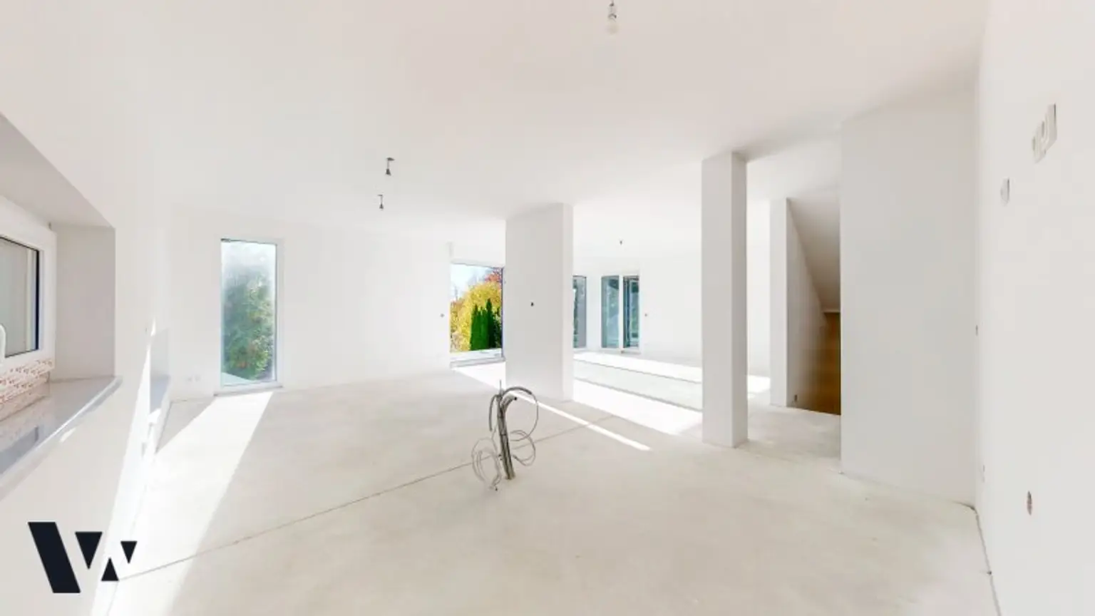 EXKLUSIVE VILLA AM RANDE DES WIENERWALDS | PANORAMABLICK & SÜDHANGLAGE