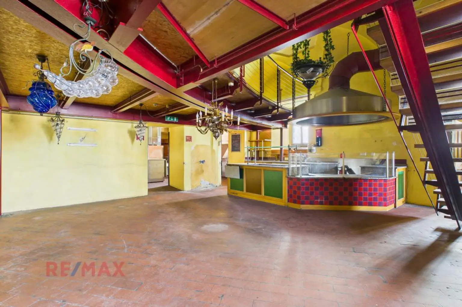 Kardinalszimmer-Gastraum