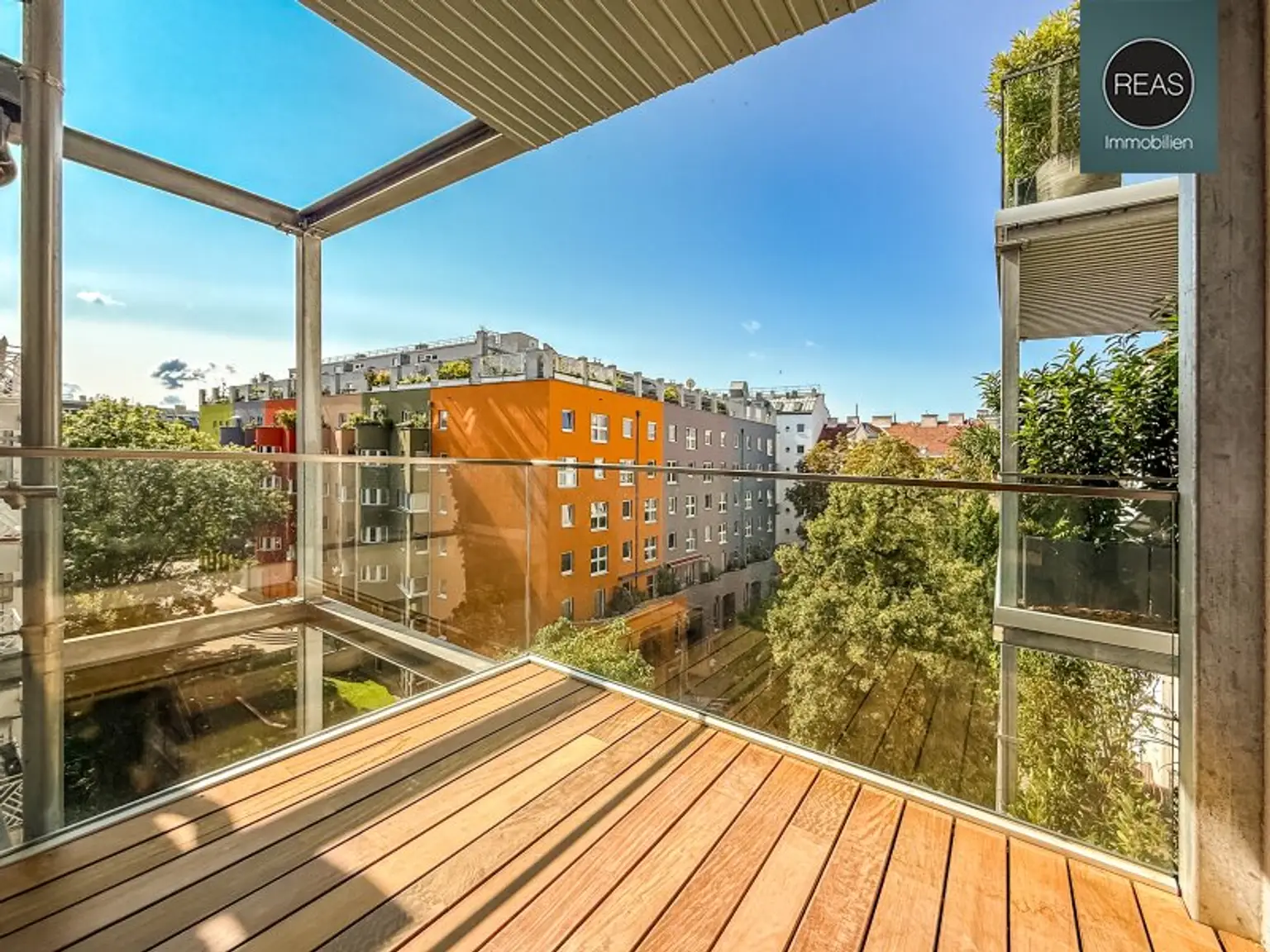 Provisionsfrei: Hochwertig ausgestattetes Apartment mit Balkon in Toplage nahe U3 Rochusgasse!