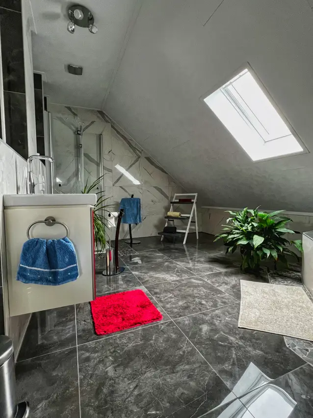 Baujahr 2019! Moderne Landhausvilla mit viel Platz!