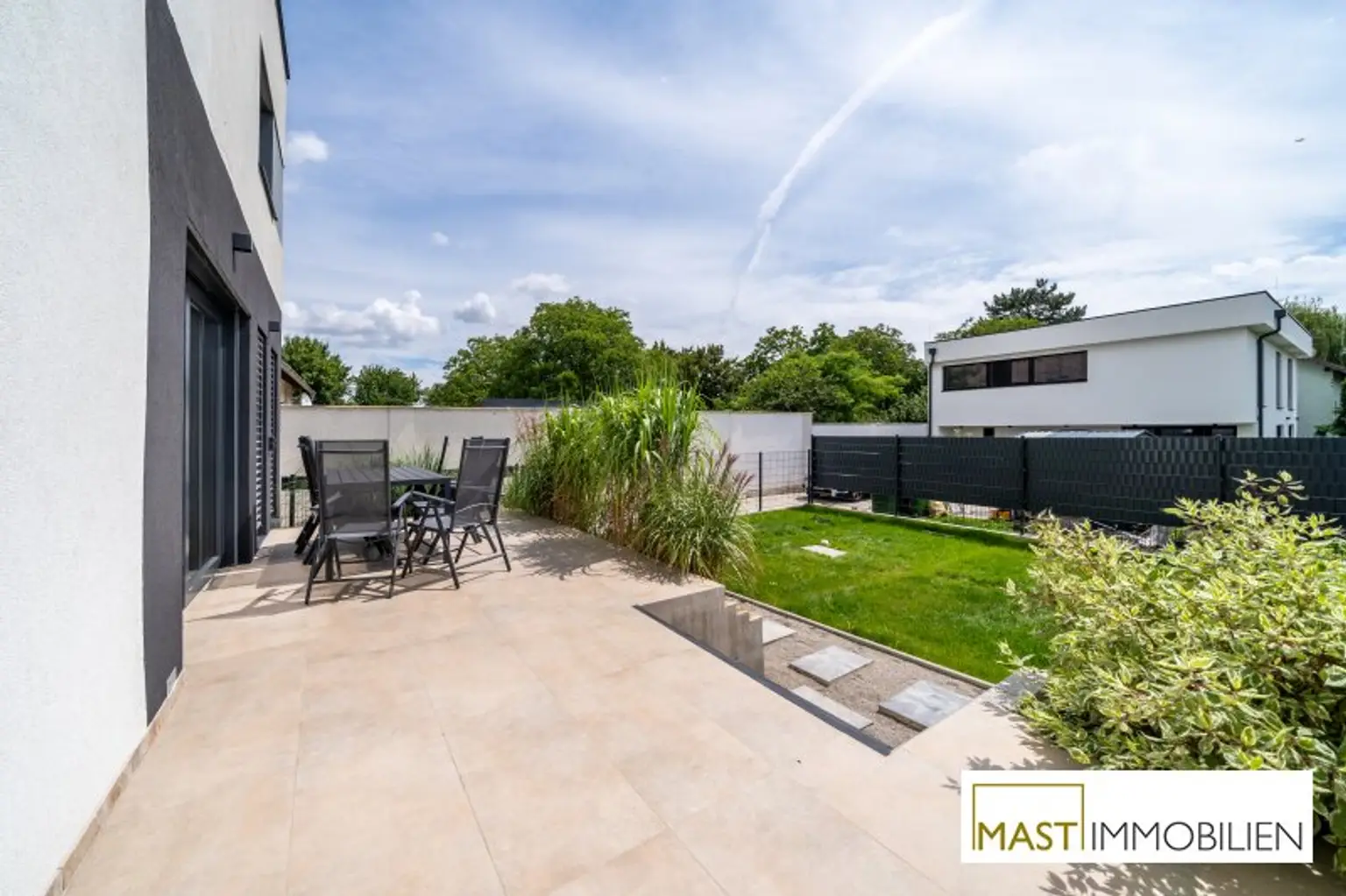 Familientraum nahe Wien! 6-Zimmer-Einfamilienhaus mit Garten & Terrasse