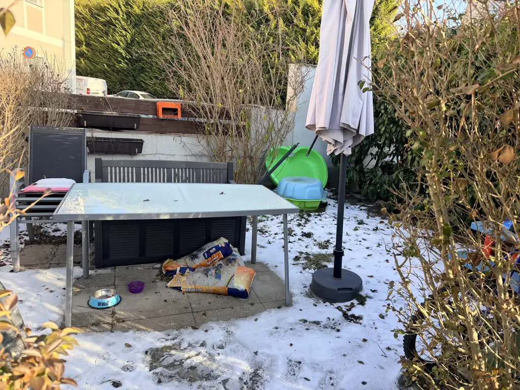 Traumhaftes Mehrfamilienhaus in Mistelbach – 3 Wohneinheiten, top gepflegt, mit Stadtblick und Weinkeller!