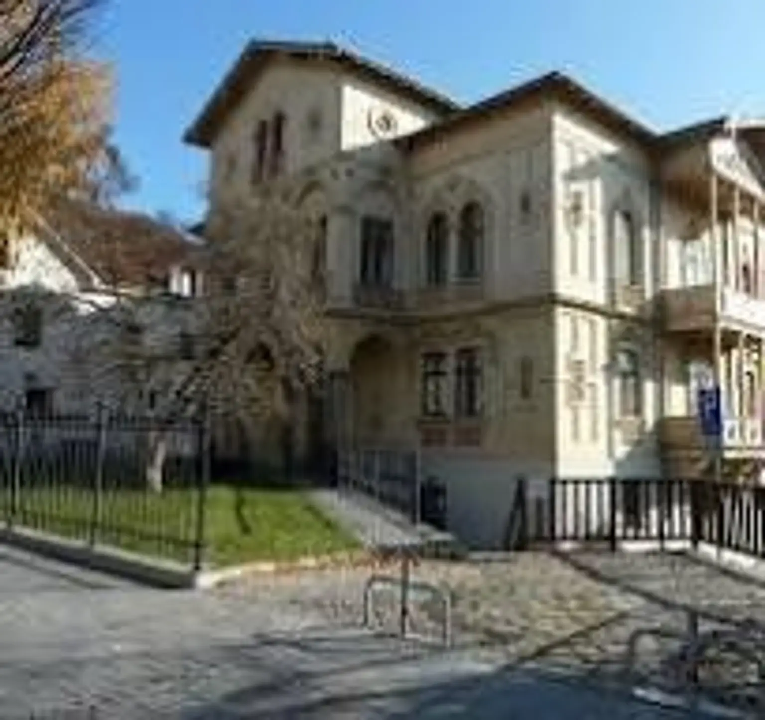 Wikimedia/Wikipedia