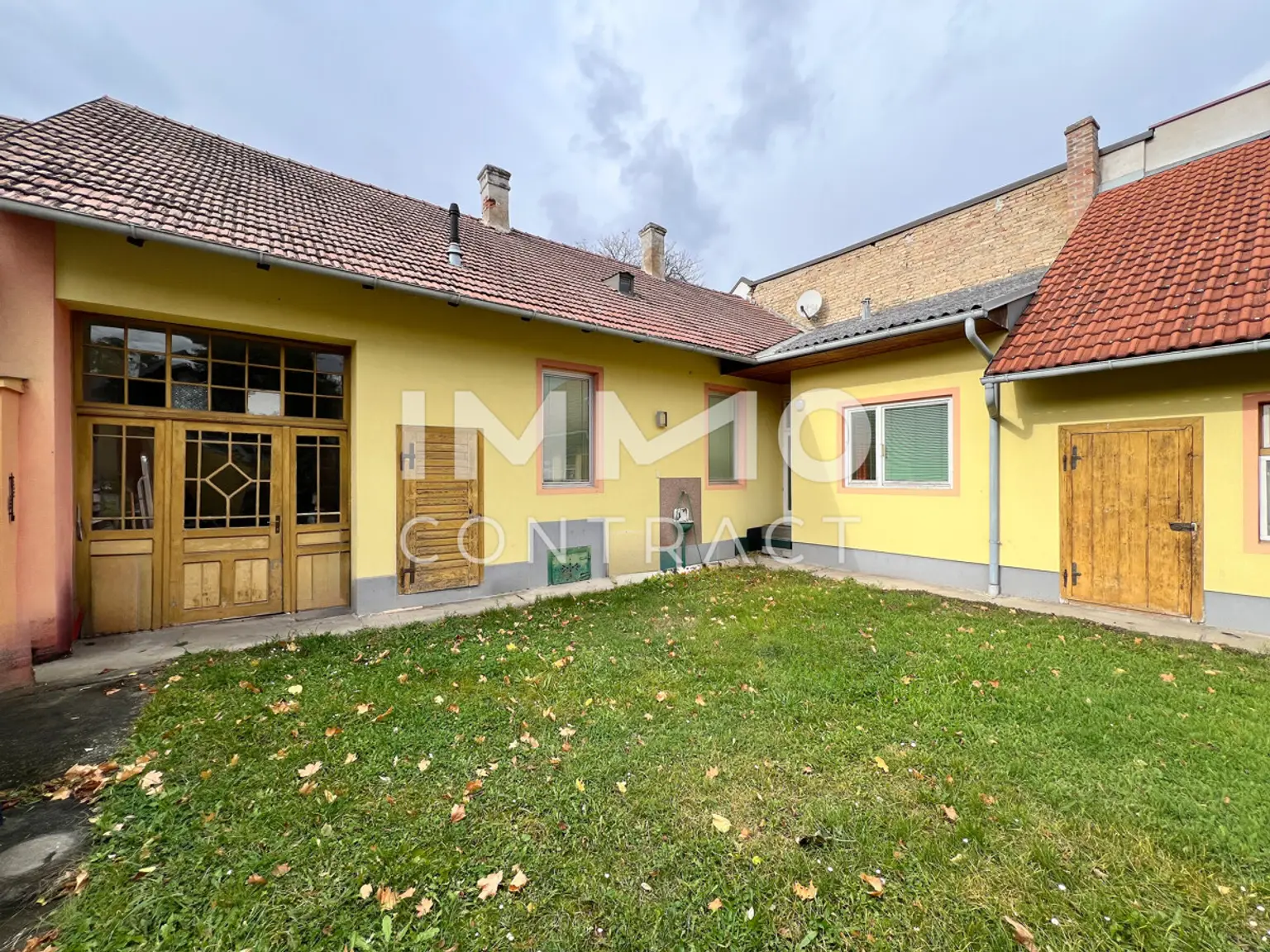 Stadthaus in attraktiver Ruhelage, 760qm BW