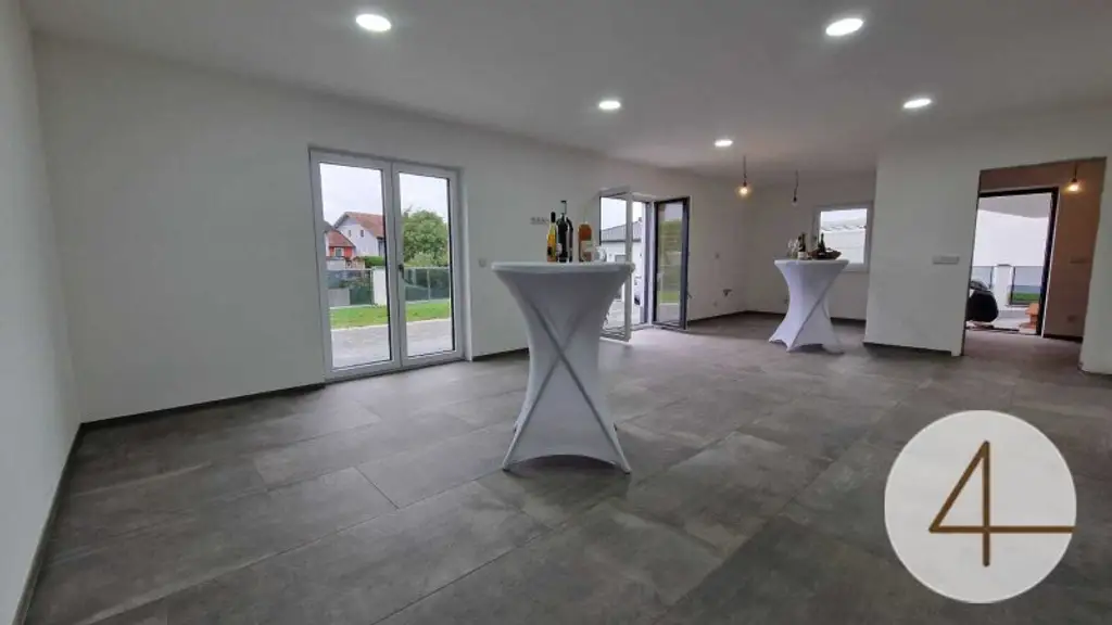 Romantische Abende bei Kerzenschein, Lagerfeuer im Garten, 141m2 Nutzfläche + Doppel Garage 35 m2