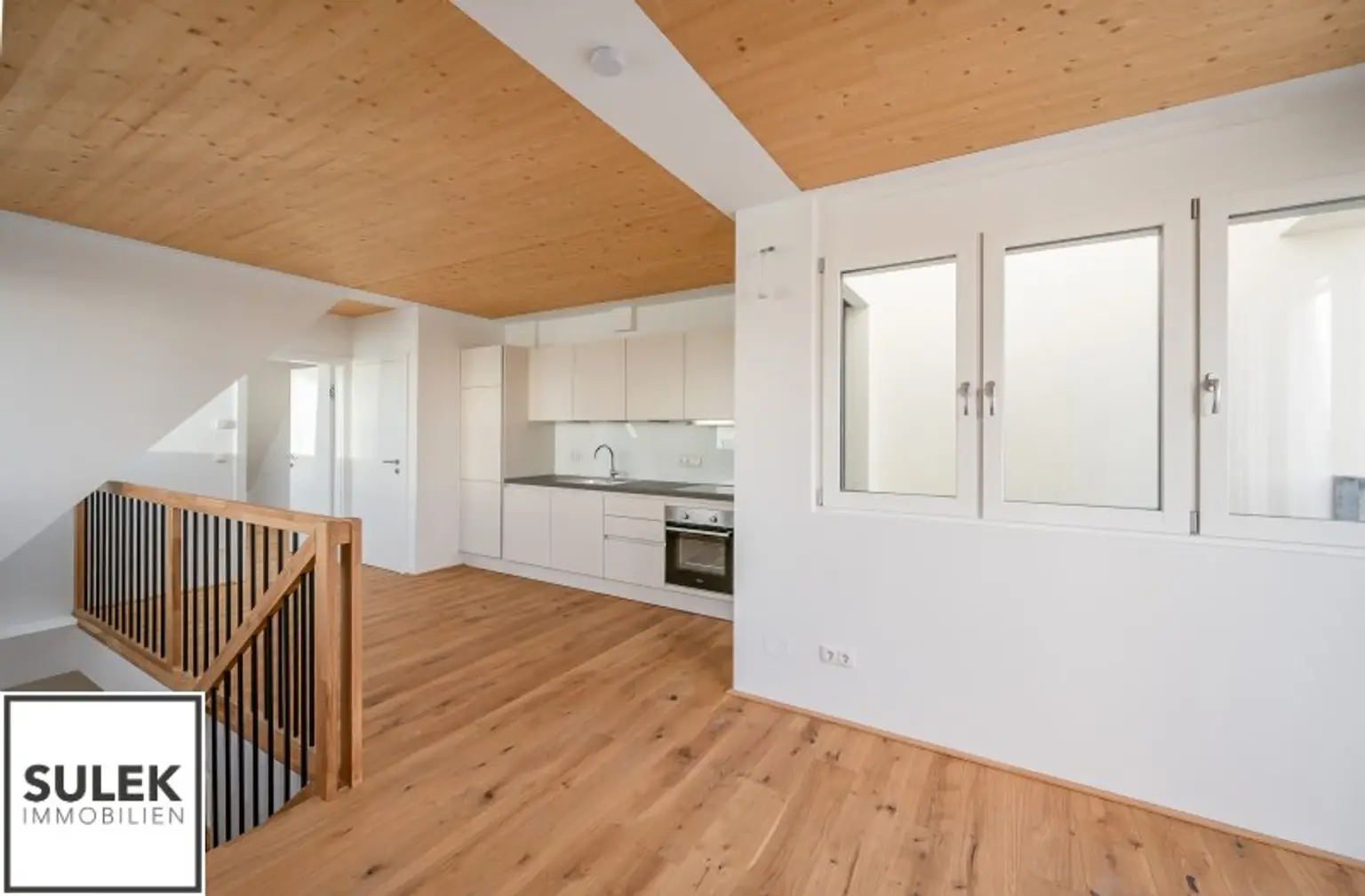 Erstbezug: 3-Zimmer-Maisonette mit hofseitiger Terrasse