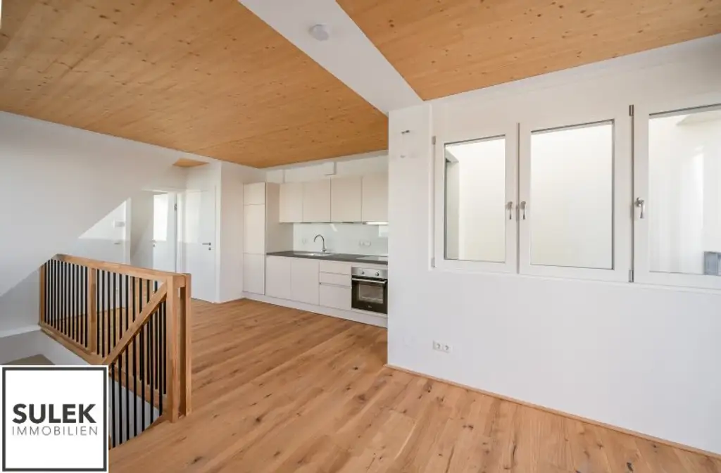 Erstbezug: 3-Zimmer-Maisonette mit hofseitiger Terrasse