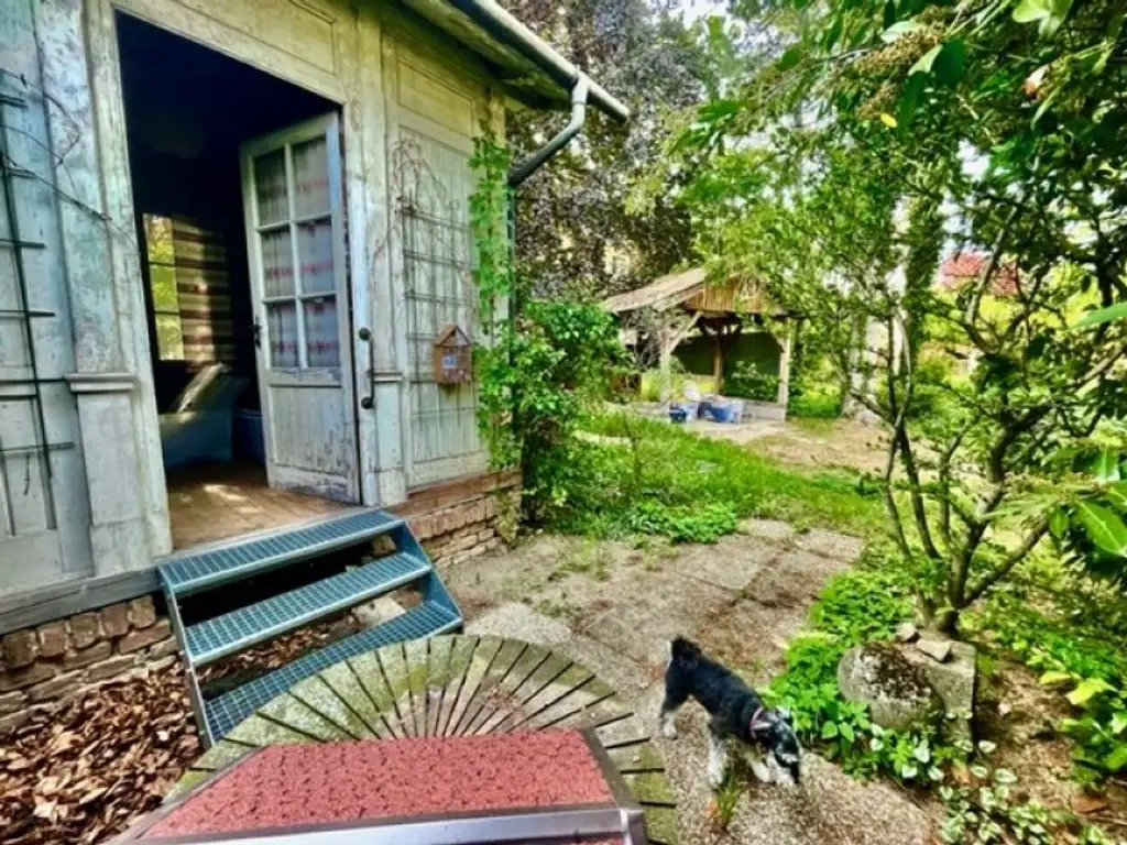 Majestätische VILLA mit 2 separaten WOHNEINHEITEN, Zusatz-Gebäude-ANLEGERWOHNUNG und herrlichen GARTEN-Grünruhe-OASE - absolutes Unikat - BADEN!