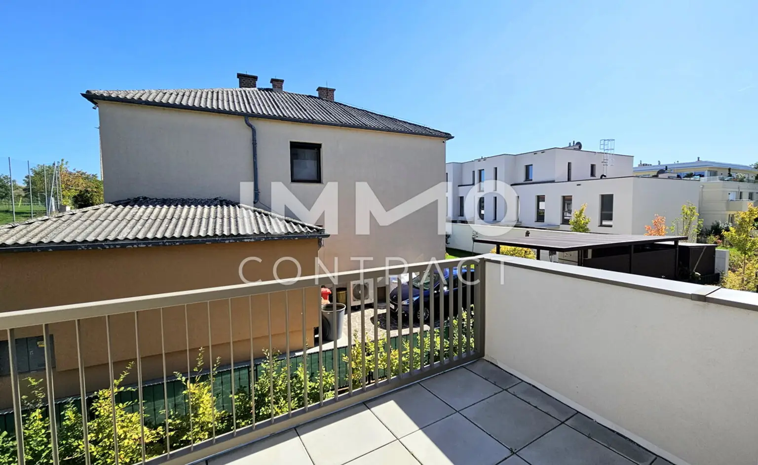 Lichtdurchflutete 3-Zimmer-Balkon-Wohnung in parkähnlicher Anlage im Erstbezug - provisionsfrei!
