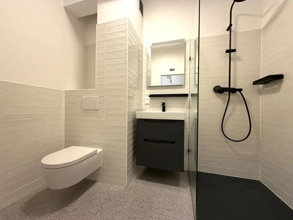 Drei-Zimmer-Wohnung nahe Grinzinger Allee