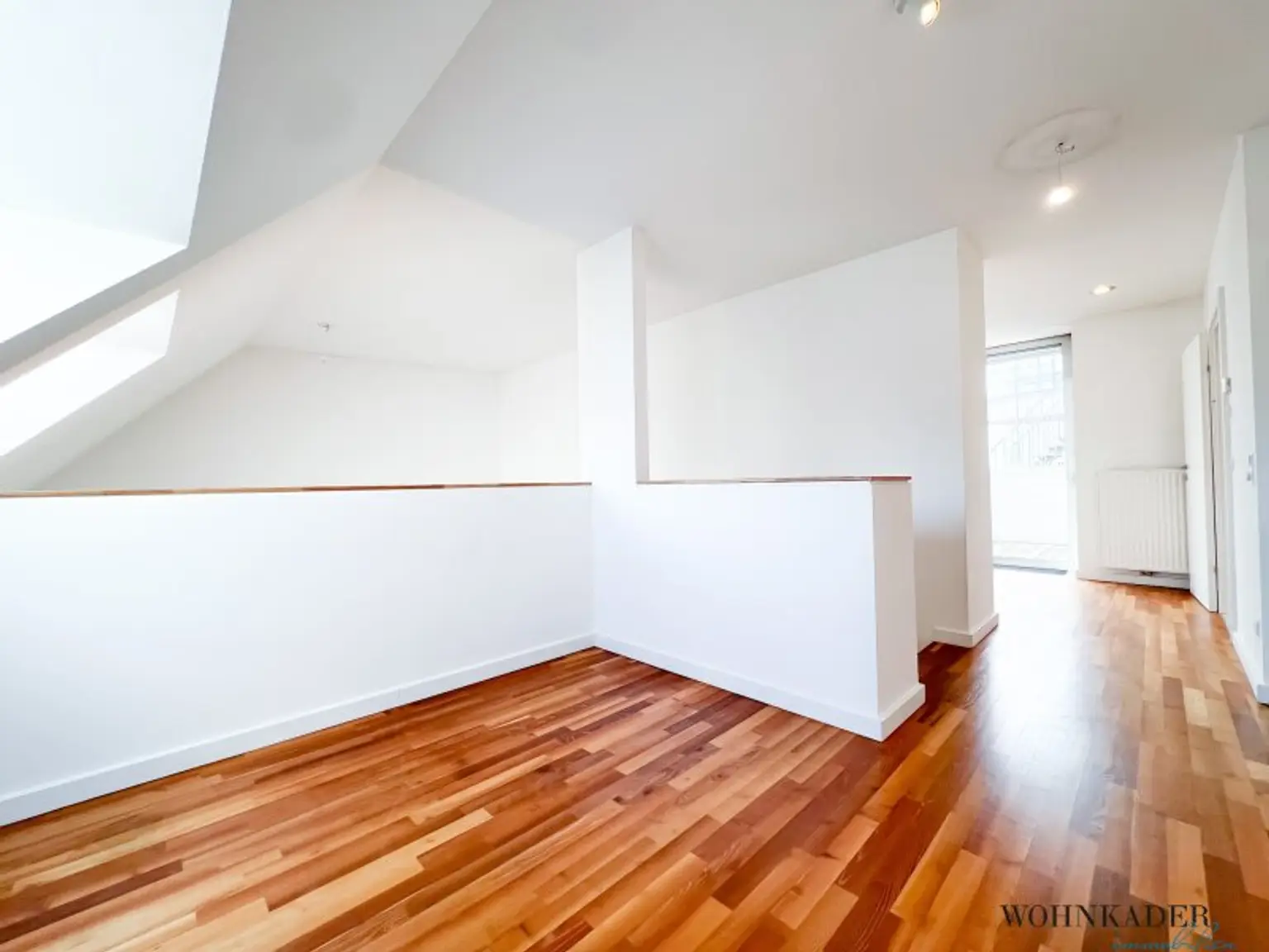 Exklusive 130 m² Dachgeschosswohnung mit Terrasse, Dachterrasse und atemberaubendem Blick auf den Stephansdom