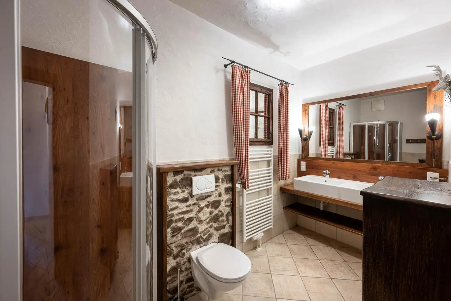 Exklusives Landhaus mit traumhaftem Ausblick in Flachau