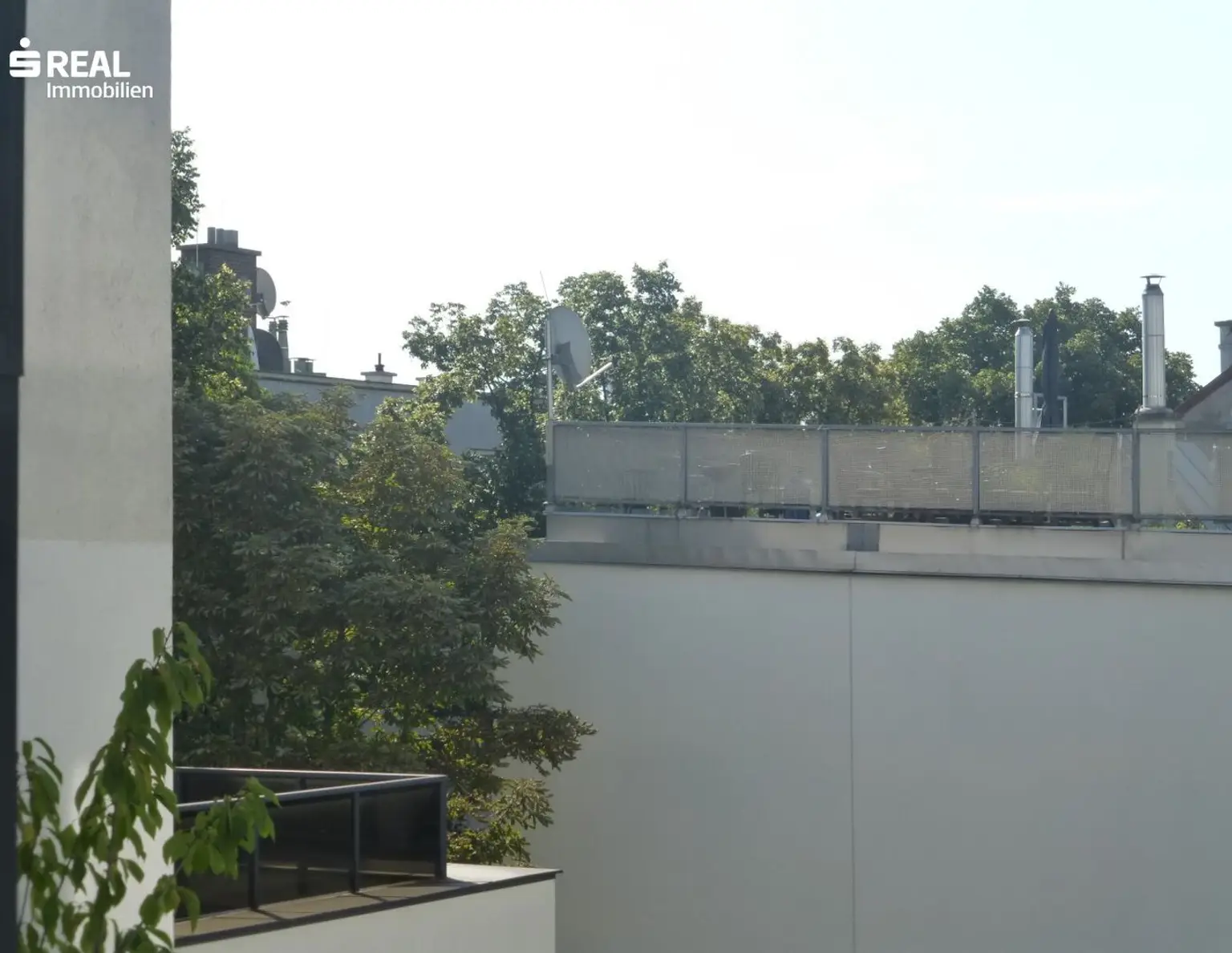 Wohlfühl-Zuhause mit Terrasse im 1. Dachgeschoß - ruhige, attraktive Lage im 6. Bezirk