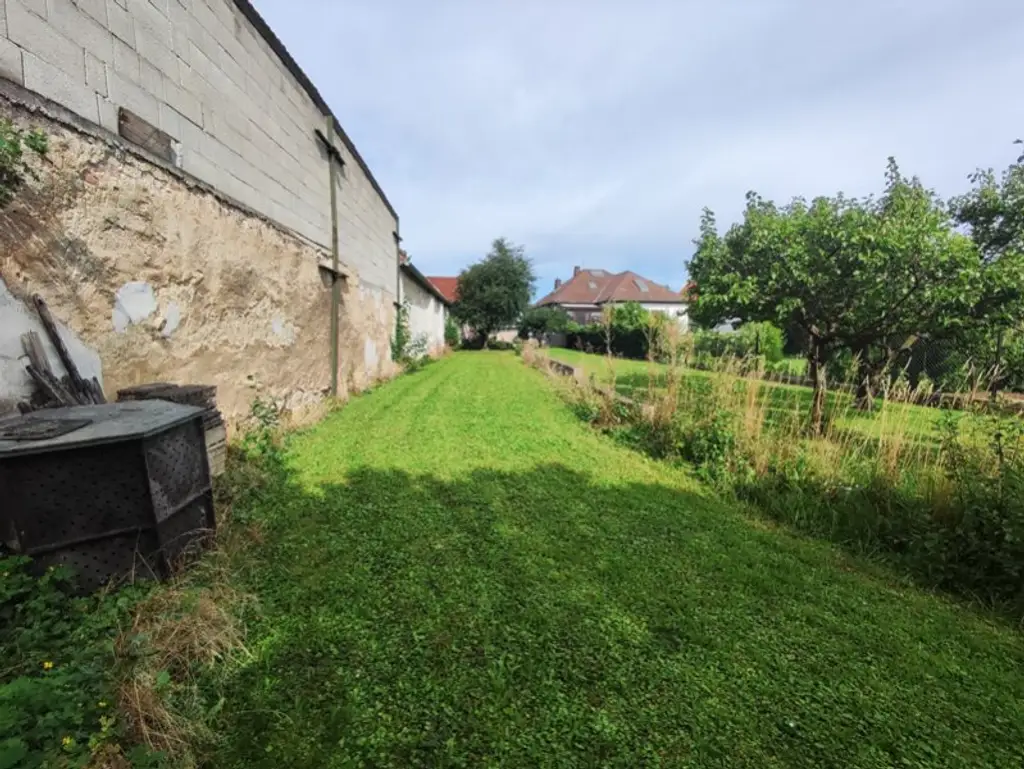 Einfamilienhaus auf großem Grundstück in Siegendorf! Sanierungsbedarf!