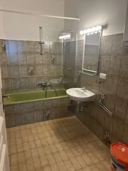 6 Zimmerwohnung nähe Hauptbahnhof mit Lft