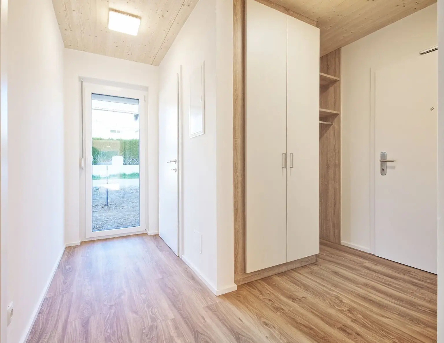 3-Zimmer-Anlegerwohnung mit 345 m² Garten, Terrasse, nachhaltige Bauweise, Landskron - Investition mit Zukunft