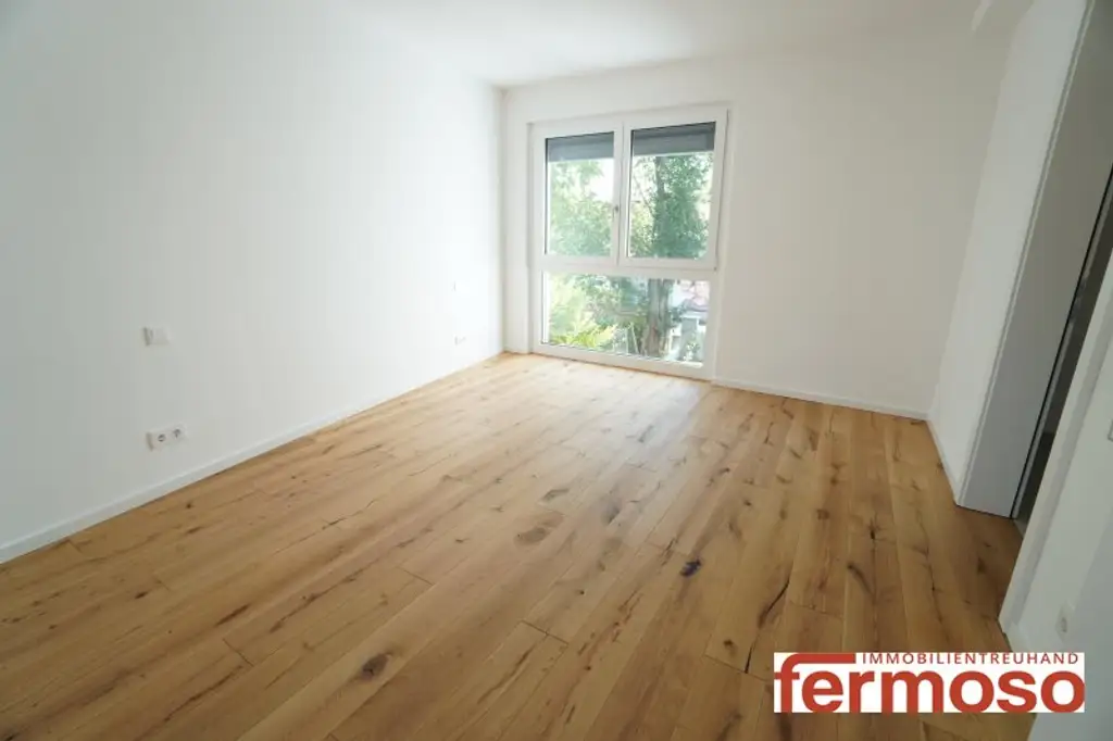 Großzügige 2- Zimmer Balkonwohnung mit optionalem Eigengarten