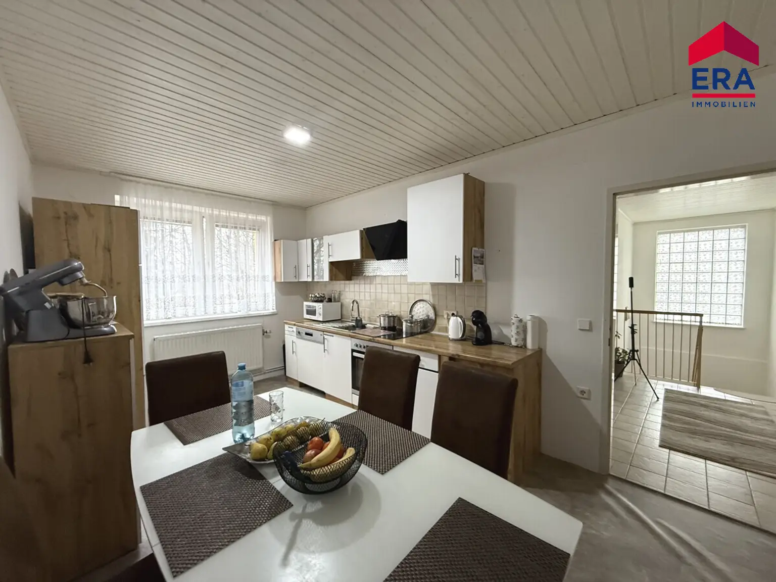 Gepflegtes Einfamilienhaus mit modernisierten Details in Asparn an der Zaya - Kauf!