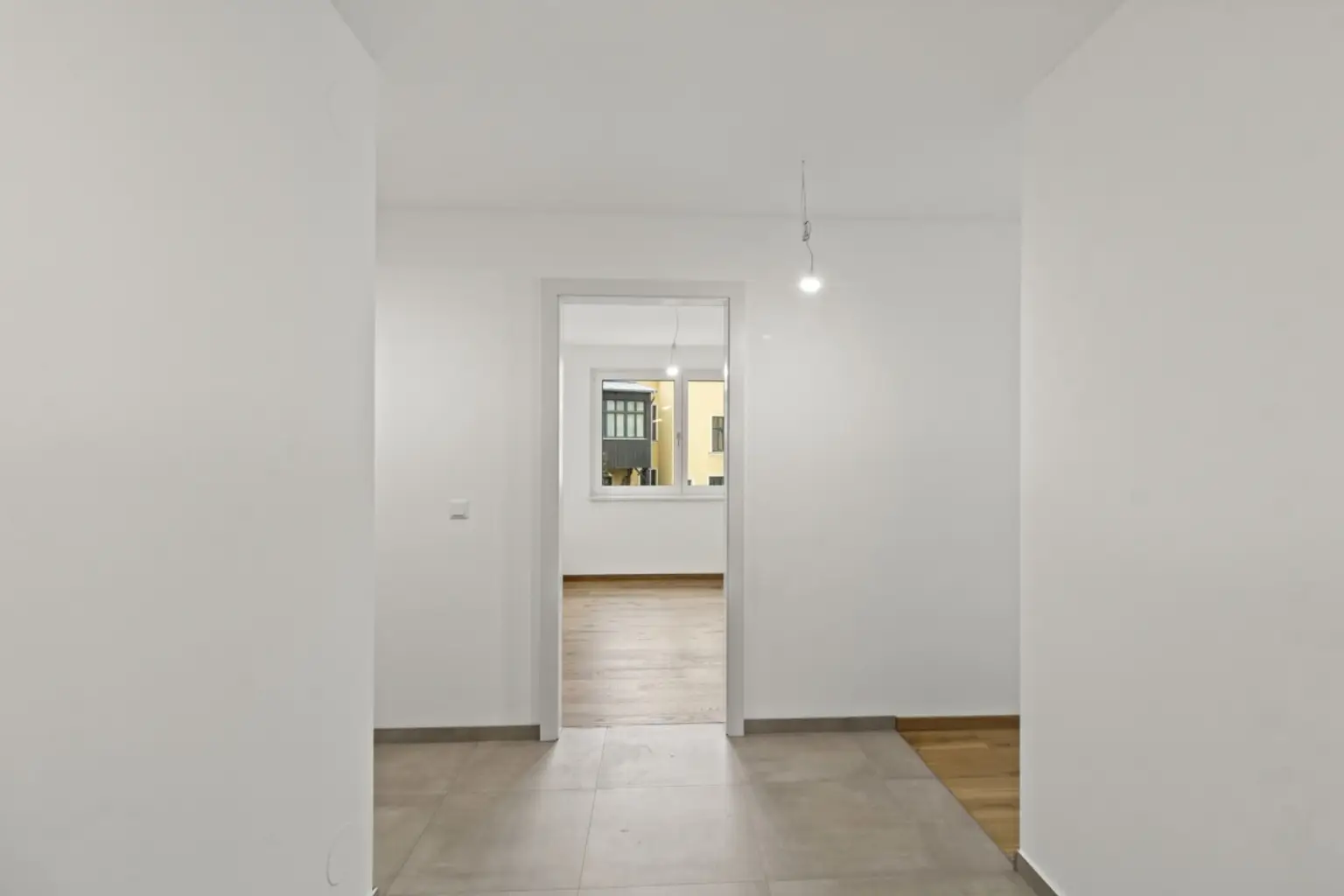 M | ++ NEU ++ EXKLUSIVE VIER Zimmer mit BALKON - Beste Lage! | Prima Service Immobilien