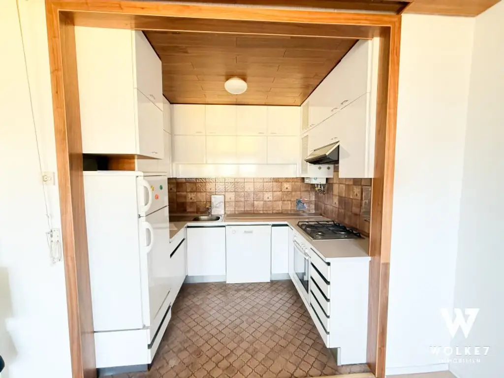 Helle 3-Zimmer-Wohnung mit Loggia nahe Kagraner Platz (U1)