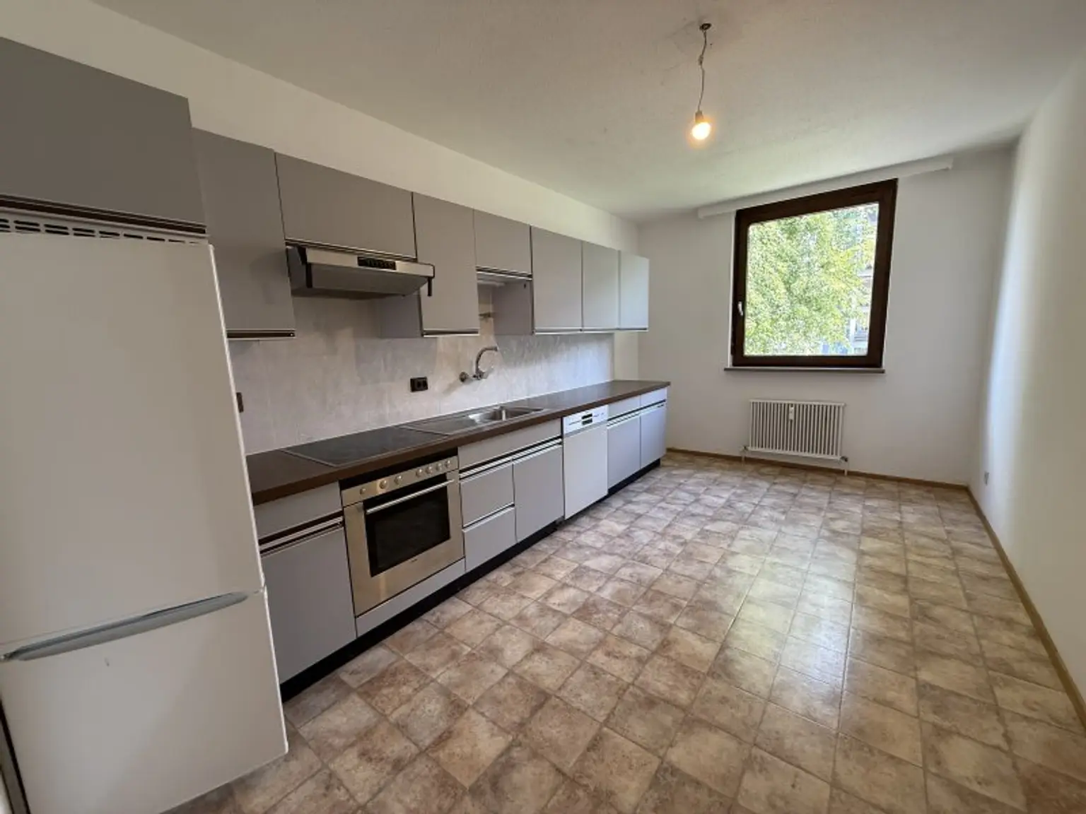 Schöne große Wohnung in ruhiger Lage mit Nähe zum Bodensee