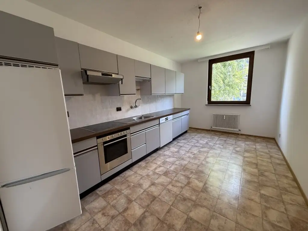 Schöne große Wohnung in ruhiger Lage mit Nähe zum Bodensee