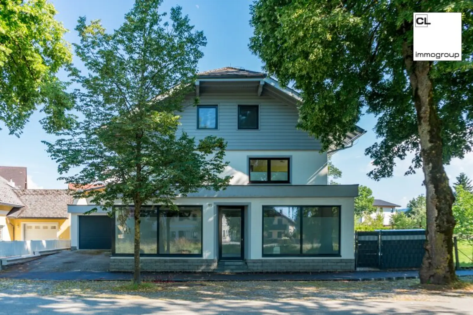 Flexibel nutzbares Mehrfamilienhaus