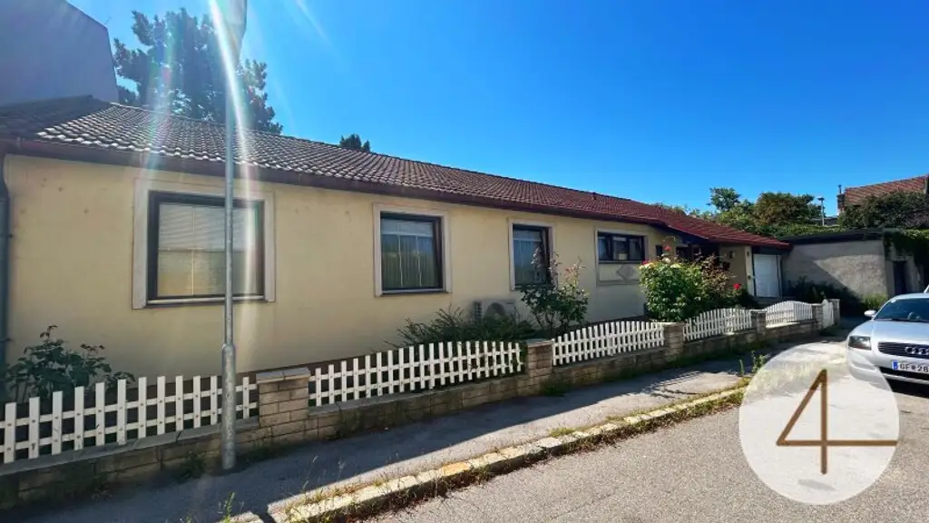 Großzügiger Bungalow mit Wintergarten und Garage im Herzen von Deutsch Wagram