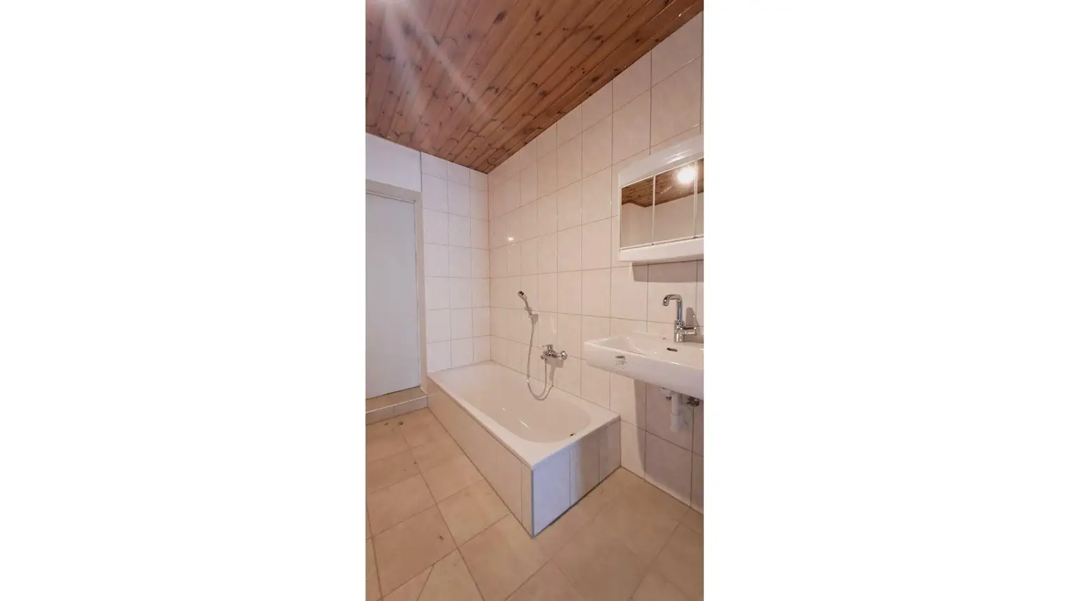 Badezimmer I
