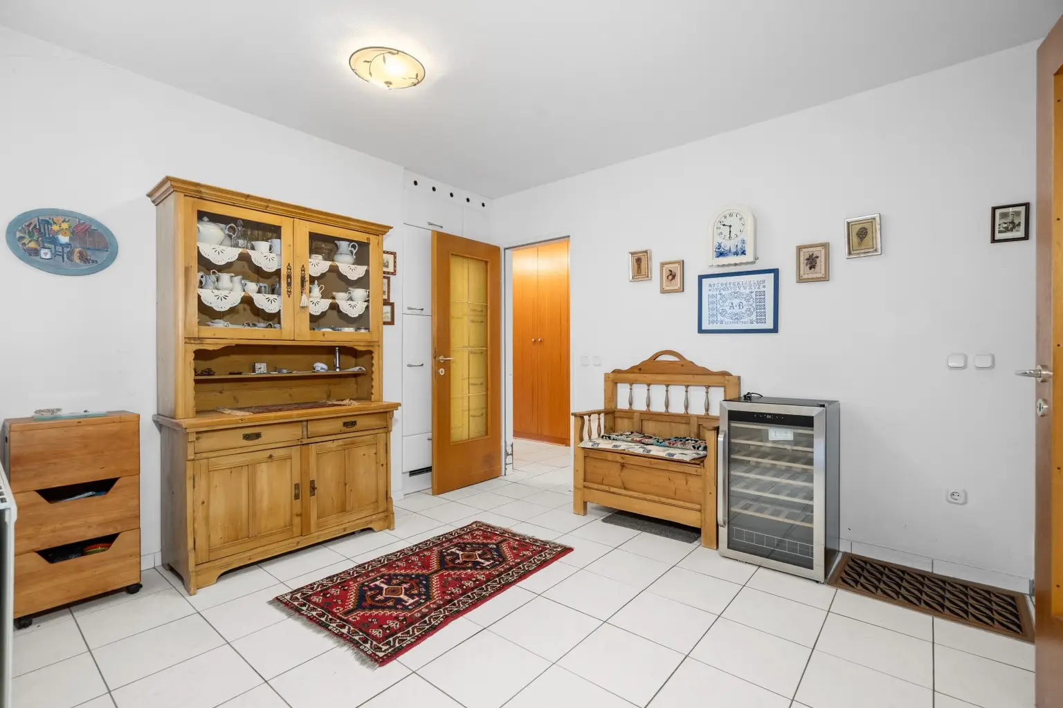 "Einfamilienhaus - 7 Zimmer- zu Fuß zum Badeteich Hirschstetten"