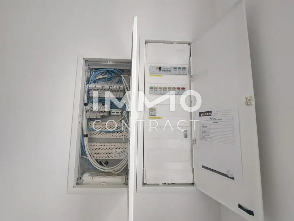 Unbefristete Vermietung. Geschäftslokal. Erstbezug nach Komplettrenovierung in der Hütteldorfer Straße,