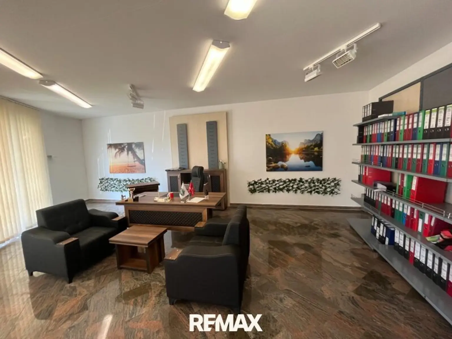 Büro