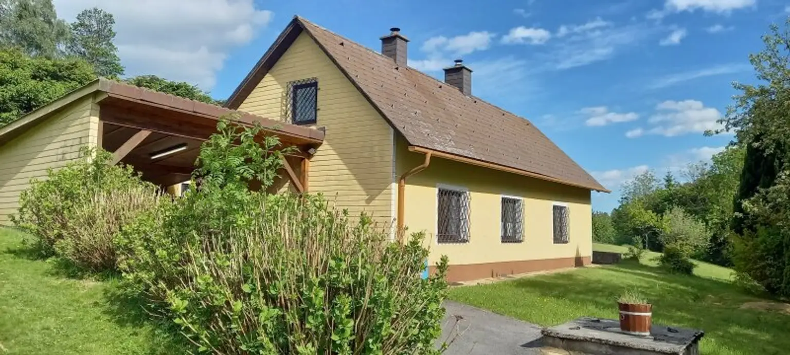 RUHE GESUCHT ?  EINFAMILIENHAUS für NATURLIEBHABER