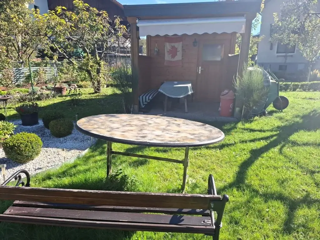 Renoviertes Zweifamilienhaus mit viel Grund in ruhiger Lage in Langenwang im Mürztal zu kaufen !