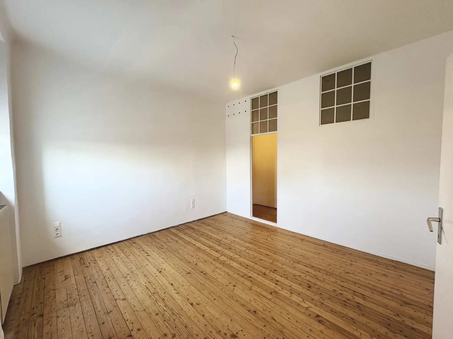 Gut aufgeteilte 2,5 Zimmer Wohnung mit neuer Küche -
Nähe Klinik Landstraße