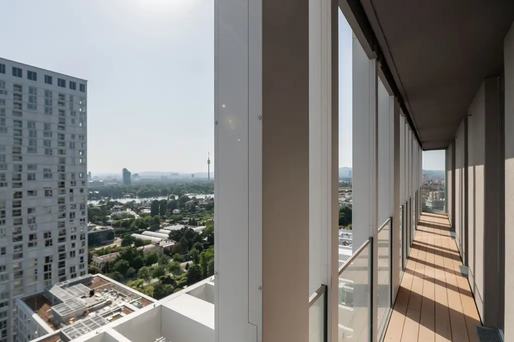 NEUBAU | 2 ZIMMER MIT BALKON | VIENNA TWENTYTWO | MIETBEGINN 1. APRIL 2026