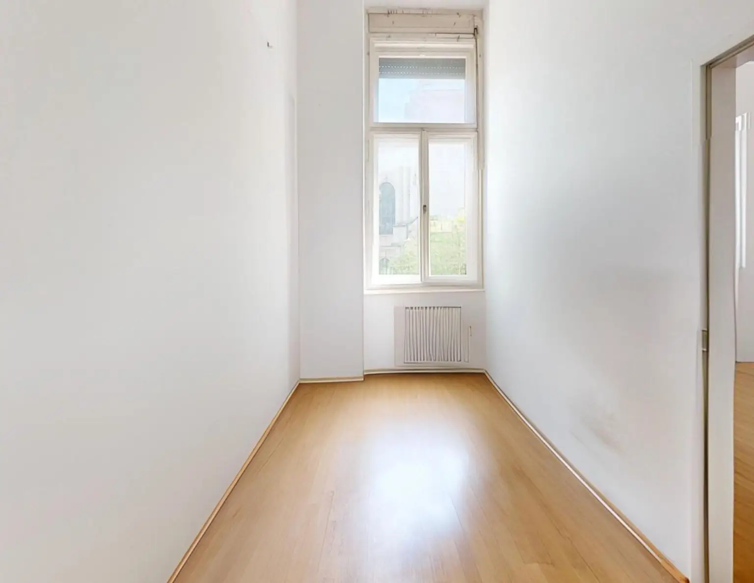 GROßZÜGIGES BÜRO | ORDINATION MIT BALKON | PROVISIONSFREI FÜR DEN MIETER