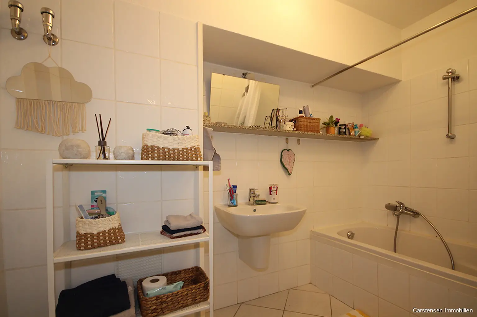 Badezimmer DG Bild 2