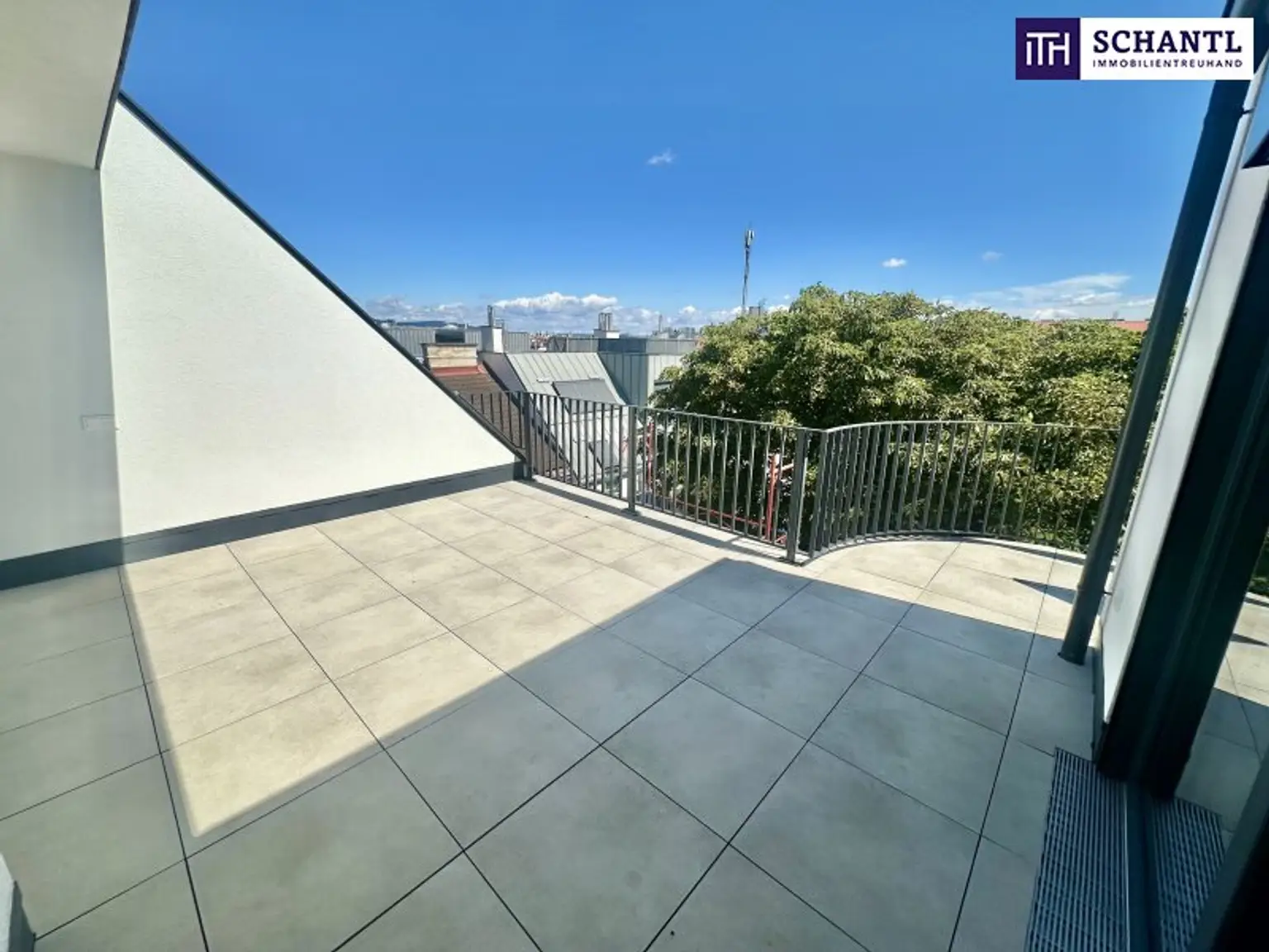 BEZUGSFERTIG! Ihr geniales Penthouse mit 175 m² Wohnfläche und 72 m² Dachterrasse on TOP + privater Liftfahrt!