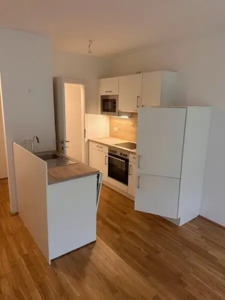 2-Zimmer-Neubauwohnung inkl Garten, Terrasse und Loggia, hochwertiger Markenküche und Kellerabteil /MAX4 T1-04